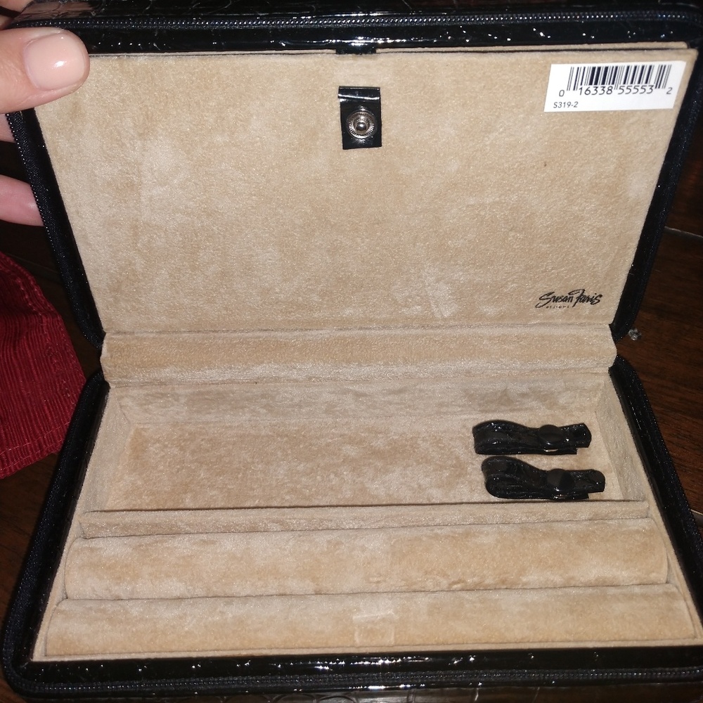 Susan Faris Jewelry Organizer